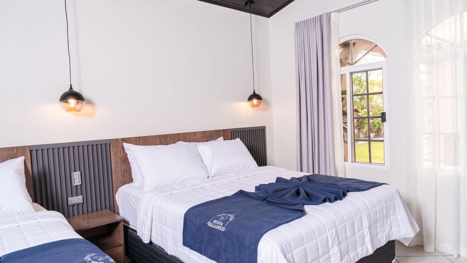 Hotel Boutique Nueva Valladolid コマヤグア エクステリア 写真